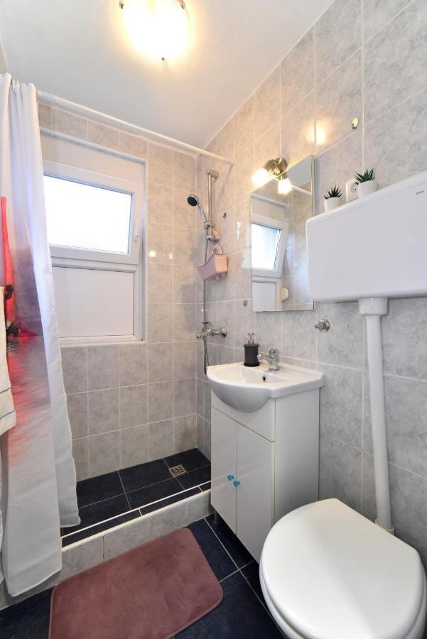 Studio Apartment Aneta Zagreb Exterior foto